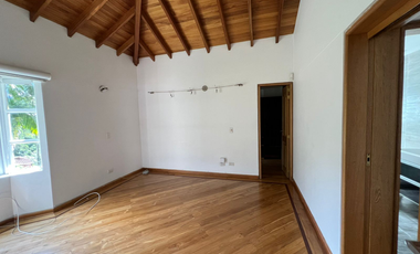 Casa en Arriendo Ubicado en Envigado Codigo 154