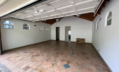 Casa en Arriendo Ubicado en Envigado Codigo 154