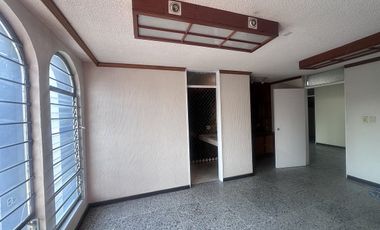 OFICINA EN RENTA EN COL. CHAPULTEPEC SUR MORELIA