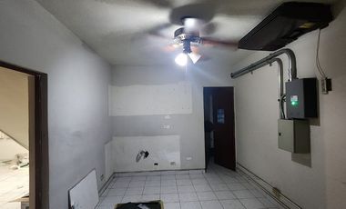 Bodega en Renta 735m2 Los Altos