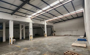 Bodega en Renta 735m2 Los Altos