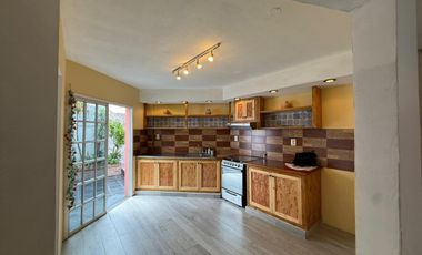 PH en Villa Dominico cuatro ambientes en venta