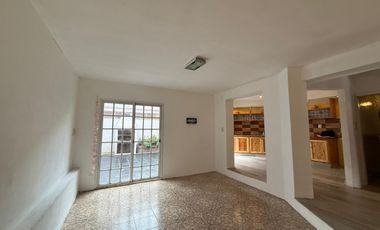 PH en Villa Dominico cuatro ambientes en venta