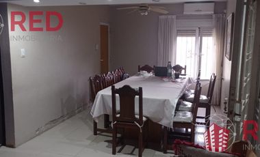 Casa en venta - Barrio Matienzo