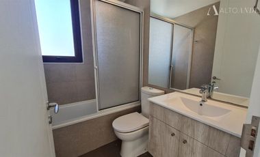 Casa en Arriendo en Reina Alta