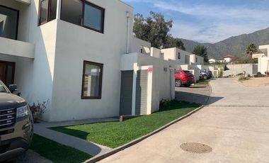 Casa en Arriendo en Reina Alta