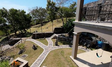 Casa de lujo en venta Chapala vista panorámica; San Juan Cosalá