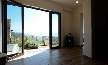 Casa de lujo en venta Chapala vista panorámica; San Juan Cosalá