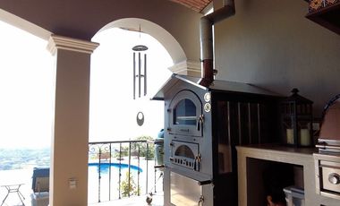 Casa de lujo en venta Chapala vista panorámica; San Juan Cosalá