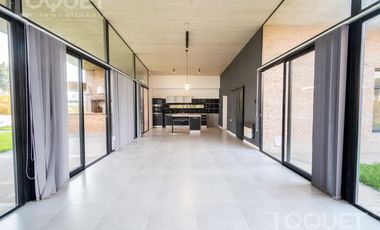 Casa en Barrio privado en Las Almenas