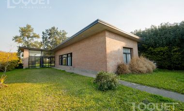 Casa en Barrio privado en Las Almenas