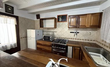Casa en venta en Costa del Este 4 amb. mas departamento de 2 amb