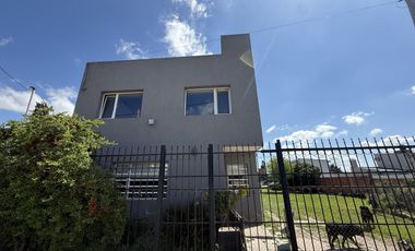 Casa en venta en Necochea 38 e 85 y 87