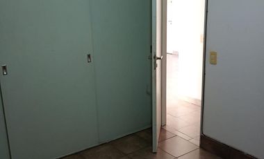 Departamento de tres ambientes en alquiler en las Torres Pueyrredón