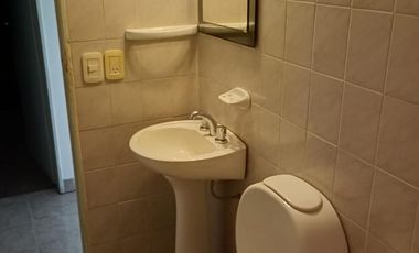 Departamento de tres ambientes en alquiler en las Torres Pueyrredón