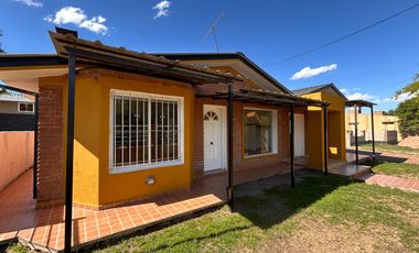 ALQUILER SALSIPUEDES CASA 4 DORMITORIOS - PATIO, QUINCHO Y PILETA
