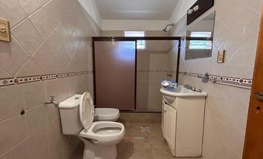 ALQUILER SALSIPUEDES CASA 4 DORMITORIOS - PATIO, QUINCHO Y PILETA