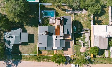 ALQUILER SALSIPUEDES CASA 4 DORMITORIOS - PATIO, QUINCHO Y PILETA