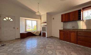 ALQUILER SALSIPUEDES CASA 4 DORMITORIOS - PATIO, QUINCHO Y PILETA