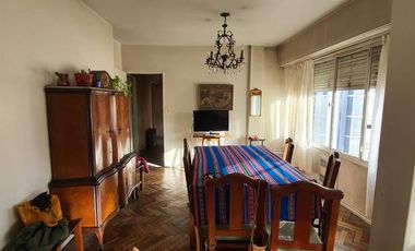 Departamento de 4 ambientes en Lomas de Zamora Oeste acepta permuta