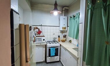 Departamento de 4 ambientes en Lomas de Zamora Oeste acepta permuta