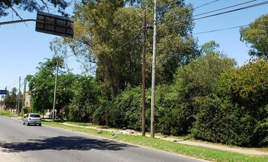 Terreno de 3 Hectáreas en F. Varela con Oficinas, Nave Industrial y Depósito (SE ESCUCHAN OFERTAS)