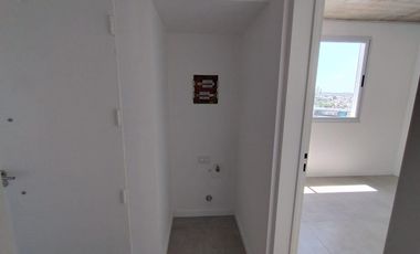 Departamento de tres ambientes a la venta en Sarandi