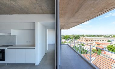 Departamento de tres ambientes a la venta en Sarandi