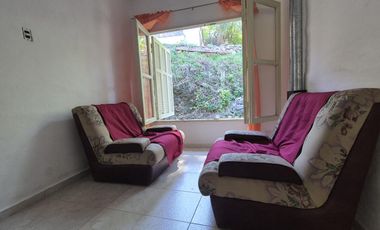 Casa de 3 Dormitorios - Los Aromos - Pileta