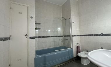 Casa en planta alta en venta con terraza exclusiva en zona historica del Centro - Laprida 1257