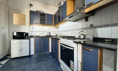 Casa en planta alta en venta con terraza exclusiva en zona historica del Centro - Laprida 1257