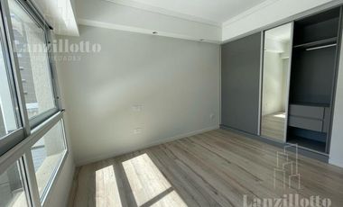 Departamento 4 ambientes 218mts   terraza privada en Lanús Oeste