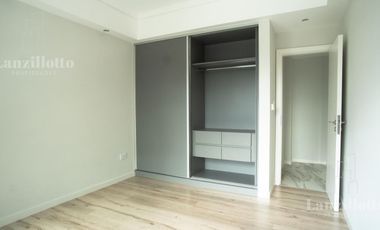 Departamento 4 ambientes 218mts   terraza privada en Lanús Oeste