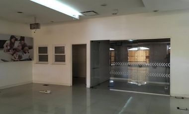 Edificio de Oficinas sobre Av. San Martín en Mendoza Capital