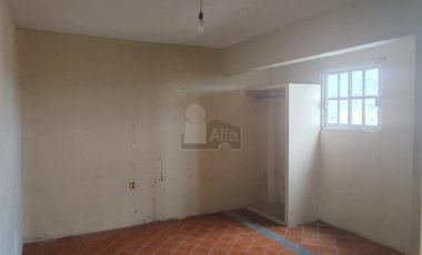 Casa en renta con excelente ubicación, ideal para negocio