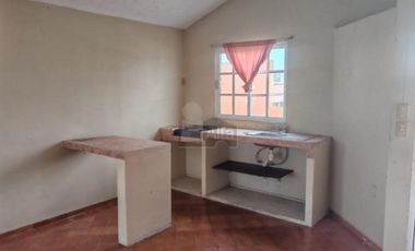 Casa en renta con excelente ubicación, ideal para negocio