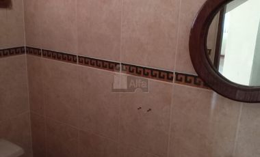 Casa en renta con excelente ubicación, ideal para negocio