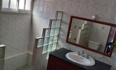 Casa en renta con excelente ubicación, ideal para negocio