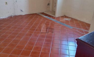 Casa en renta con excelente ubicación, ideal para negocio