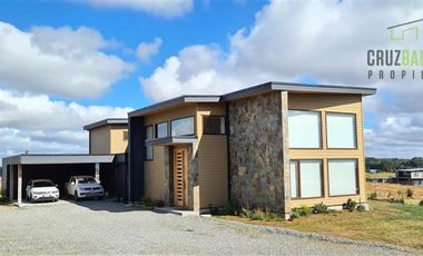 Casa en Arriendo en Condominio Rancho Lomas Verdes