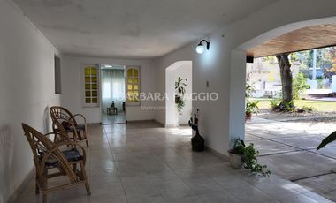 CASAQUINTA en Villa California - Del Rocio & Los Lapachos