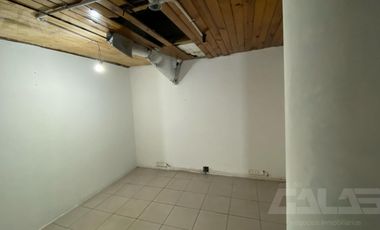 Depósito en San Antonio De Padua - 2 Baños - 2 Oficinas -