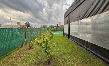 VENTA - Casa 2 dormitorios en Punta Chacra, Roldan