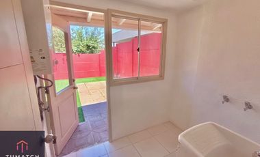 Casa arriendo hermosa en condominio dos estacionamientos en Ciudad del Este