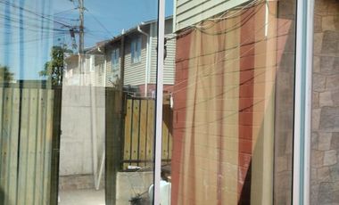 Casa en venta c/ estacionamiento en Condominio Mar del Nore Quintero