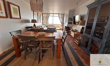 Departamento en venta c/ estacionamiento en Rocas de Santo Domingo