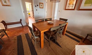 Departamento en venta c/ estacionamiento en Rocas de Santo Domingo