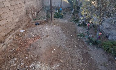 SE ARRIENDA CASA EN PLENO CENTRO CON LOCAL COMERCIAL