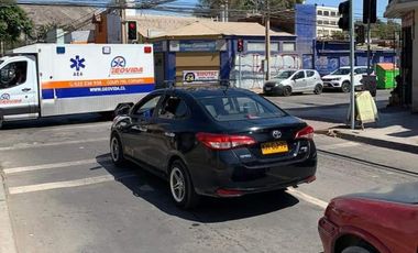 SE ARRIENDA CASA EN PLENO CENTRO CON LOCAL COMERCIAL