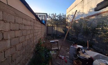 SE ARRIENDA CASA EN PLENO CENTRO CON LOCAL COMERCIAL